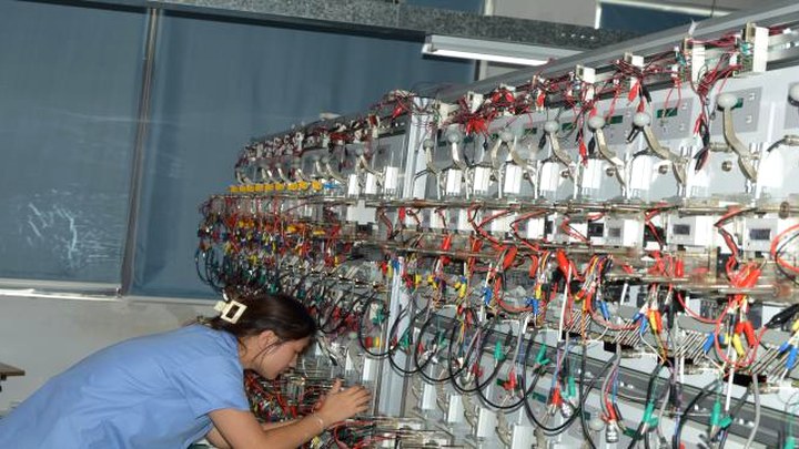 Automatic winding equipment and transformer winding process